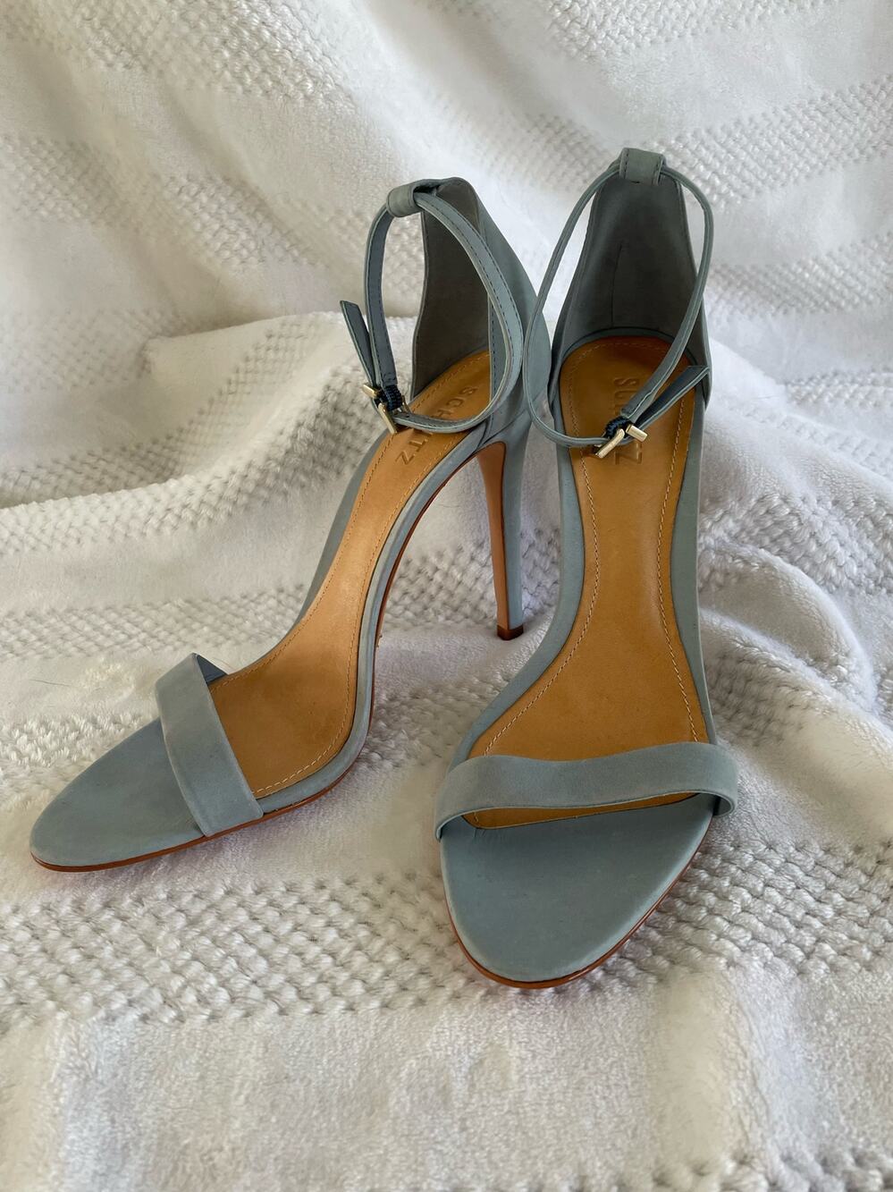 new Schutz Blue Ankle Strap Heels Size 9.5